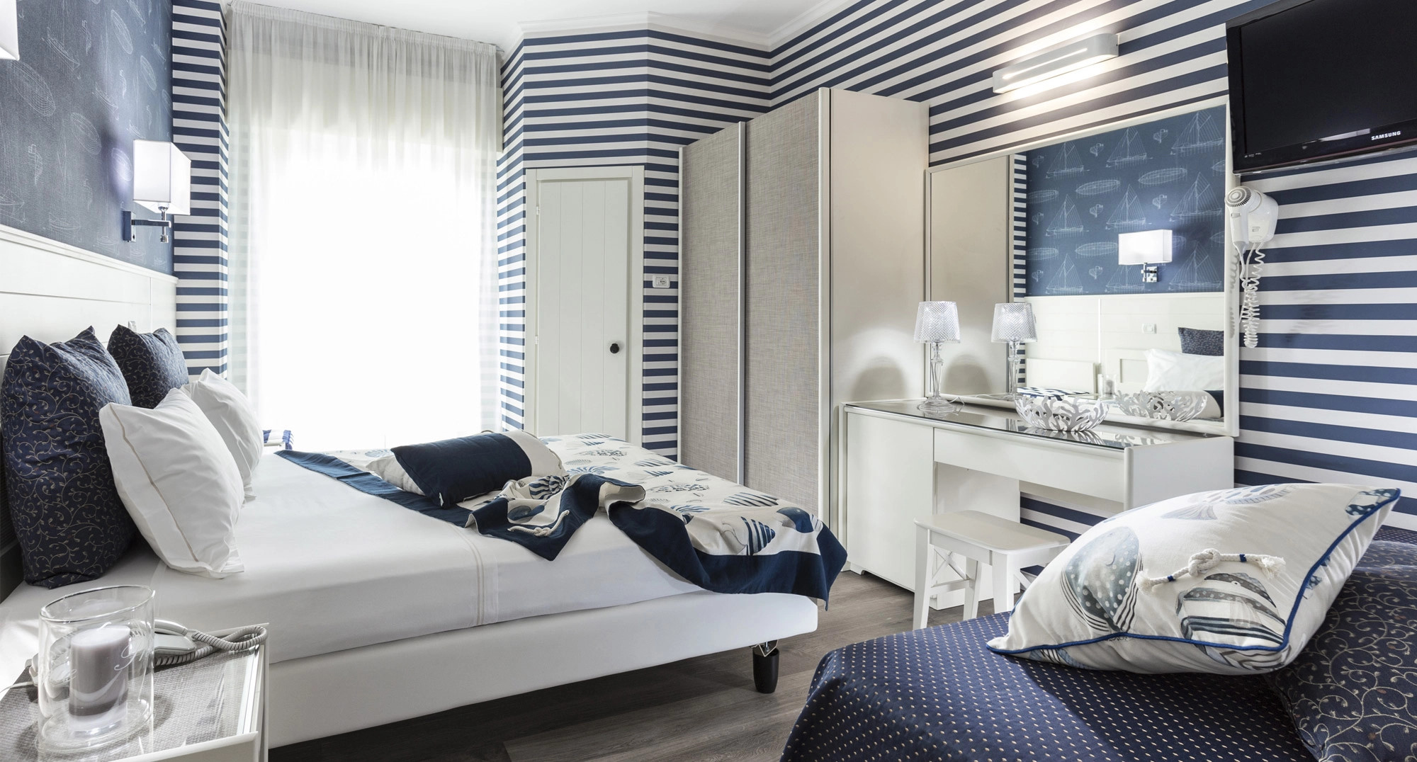 media.Slide-Camera-Deluxe-04-Atlantic-Riviera-Misano