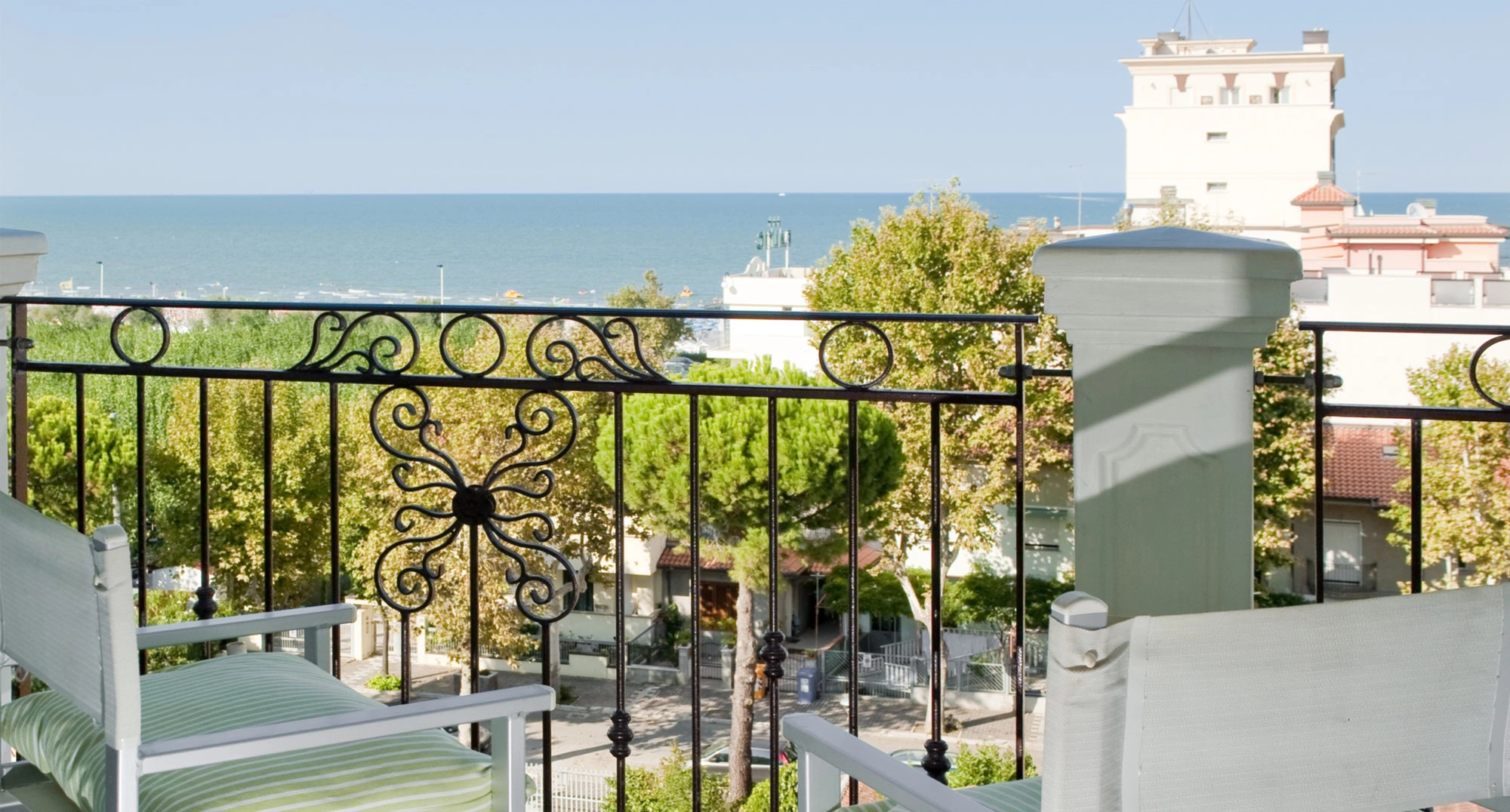 media.Slide-Camera-Deluxe-05-Atlantic-Riviera-Misano